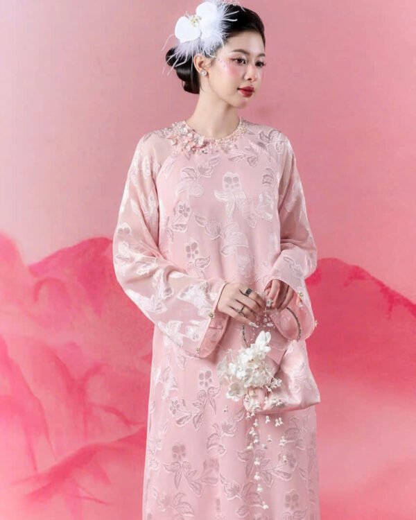 Cho Thuê Áo Dài Kết Hoa Thuyền Quyên Hồng