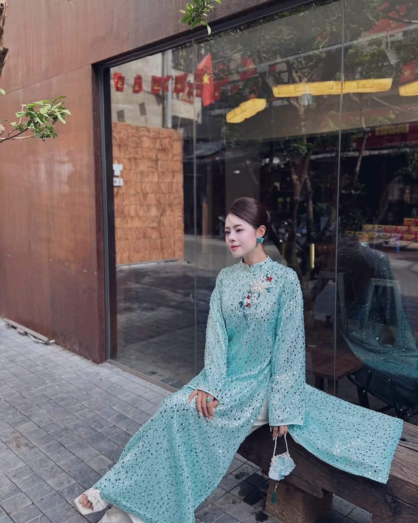 Cho Thuê Áo Dài Nữ Kim Sa Hoạ Thuỷ