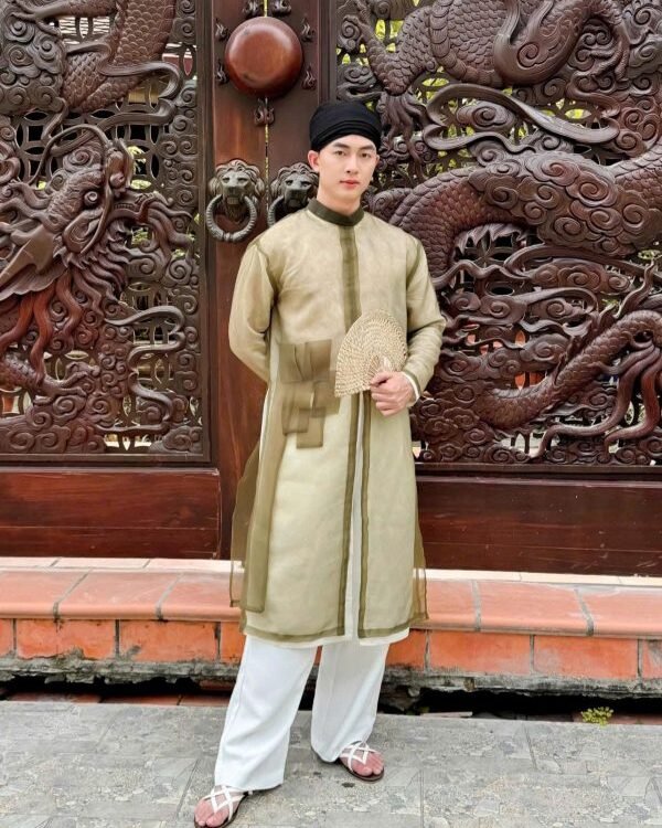 Cho Thuê Áo Dài Nam Magnus Voan 2 Lớp Xanh Rêu