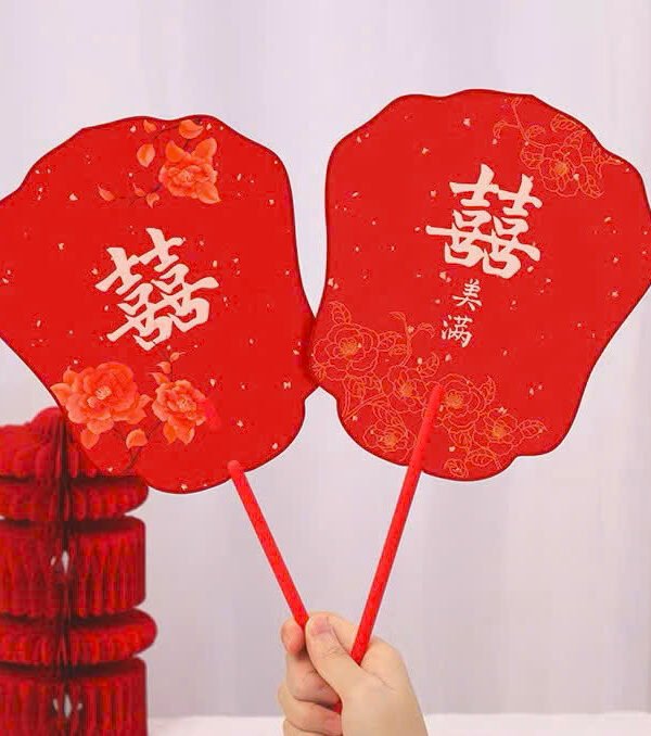 Cho Thuê Quạt Cổ Trang Hỉ Mẫu Đơn Đỏ
