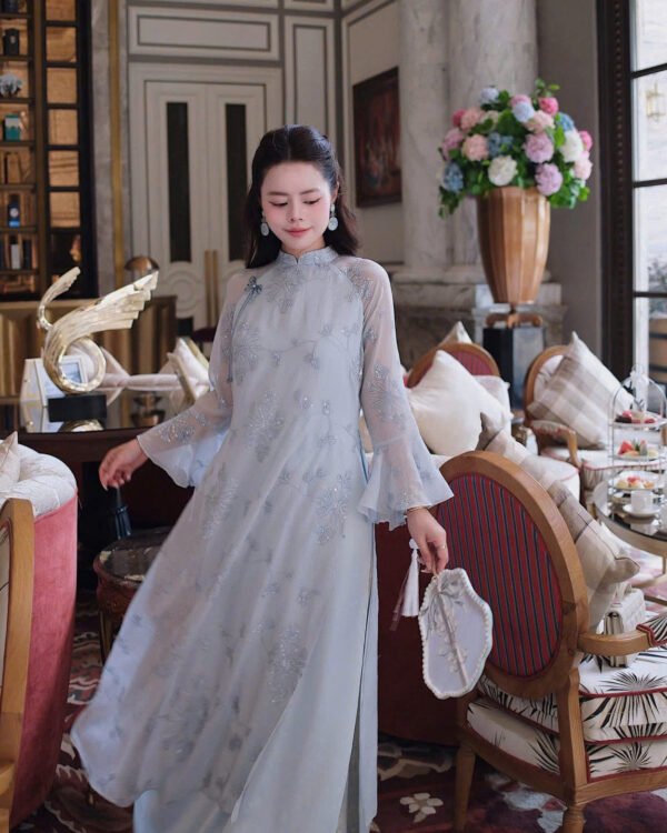 Cho Thuê Áo Dài Nữ Thêu Kim Sa Khiết Thanh