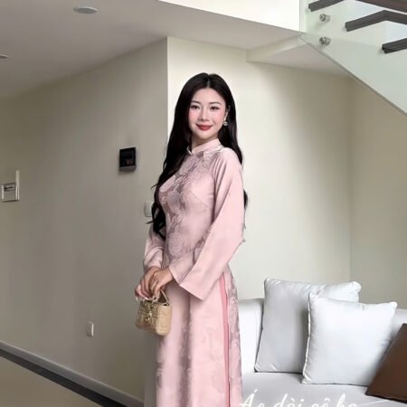 Cho Thuê Áo Dài Nữ Tiểu Vũ Tay Loe Hồng