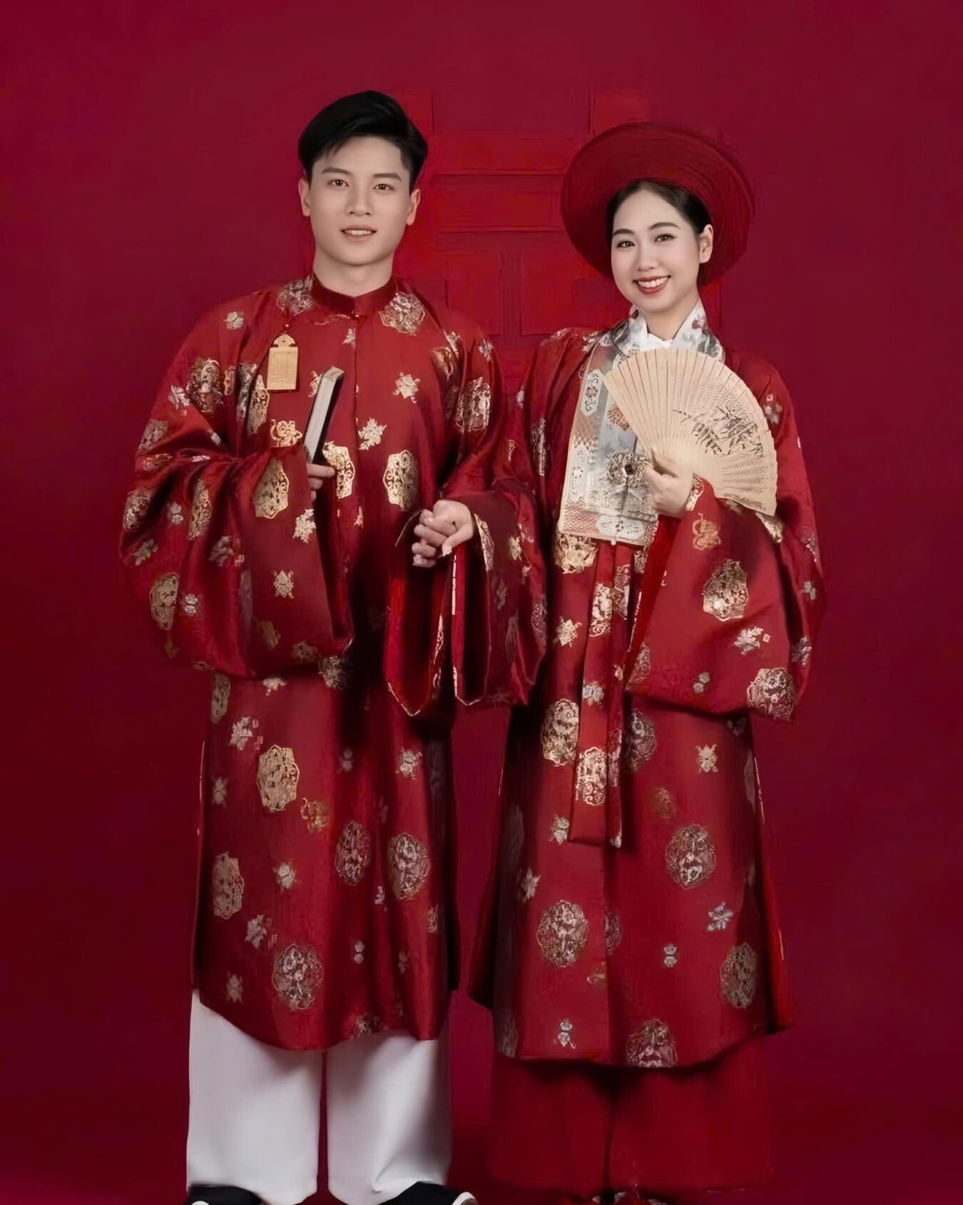 Cho Thuê Nhật Bình Nam Hoạ Tiết Gấm Đỏ