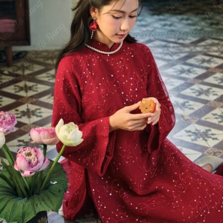 Thuê Áo Dài Đỏ Hoạ Tiết Nổi Tua Rua Đính Đá (Có Bigsize)