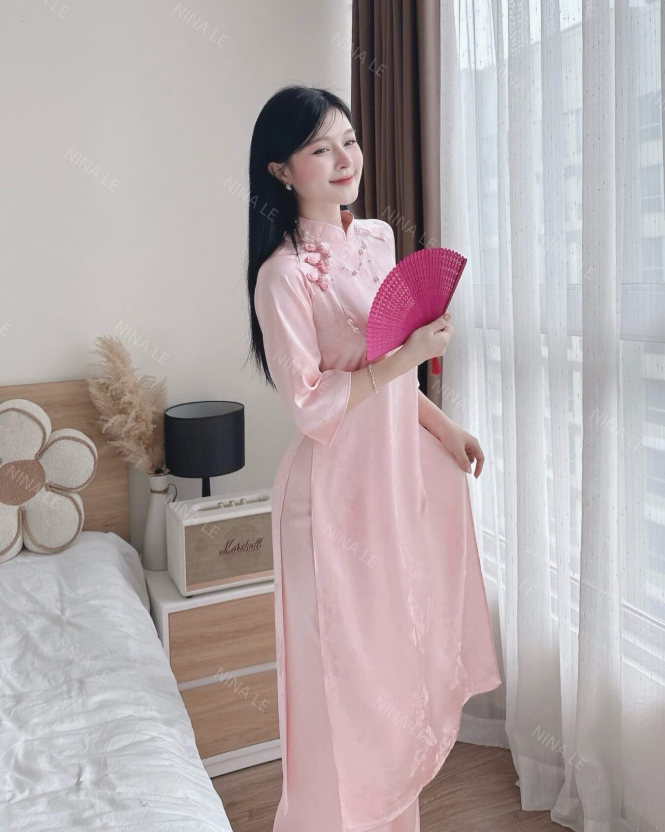 Thuê Áo Dài Nữ Cổ Trụ Hồng Ba Khảm Hồng (Có Bigsize)