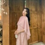 Cho Thuê Áo Dài Hồng Cổ Yếm Thêu Hoa (Orimi)