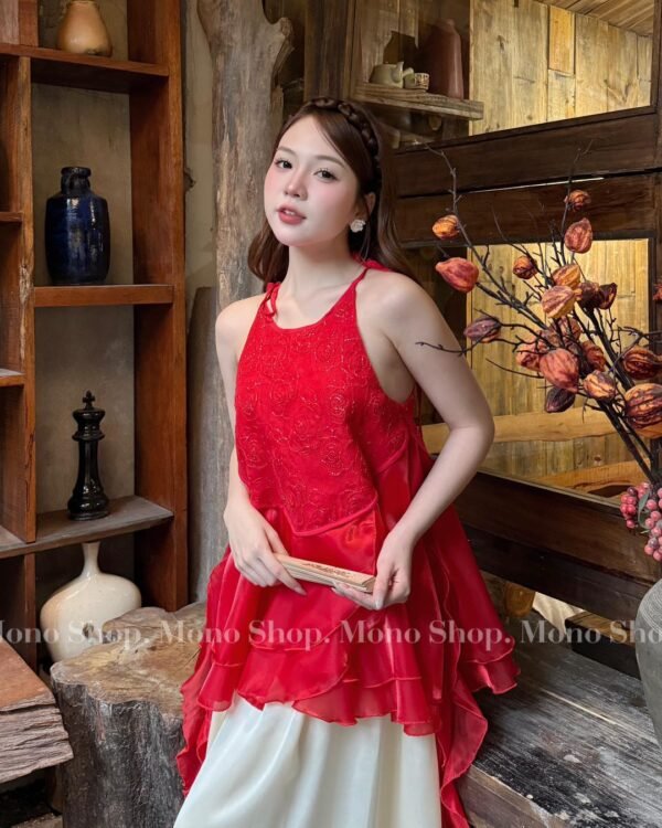 Cho Thuê Thuê Set Yếm Đỏ Hoa Hồng Nổi Tua Rua Mono
