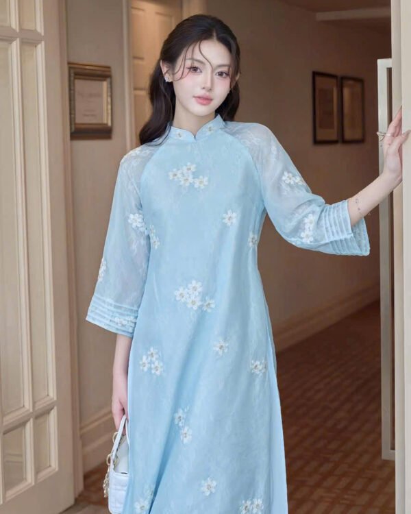 Cho Thuê Áo Dài Nữ Xanh Cổ Trụ Thêu Hoa Cúc (Có Bigsize)