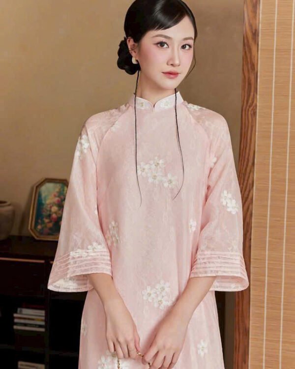 Cho Thuê Áo Dài Nữ Hồng Cổ Trụ Thêu Hoa Cúc (Có Bigsize)