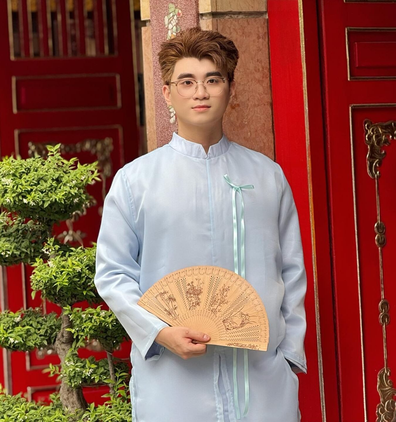 Cho Thuê Áo Dài Xanh Biển Voan Xẻ Tà Thắt Nơ