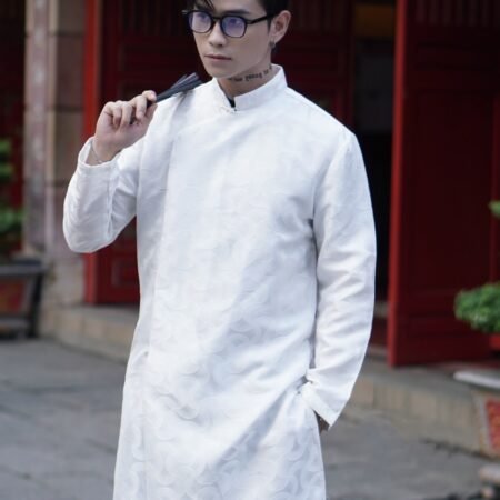Cho Thuê Áo Dài Nam Trắng Hoạ Tiết Gấm Sóng Silas Studio