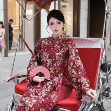 Cho Thuê Áo Dài Đỏ Kim Sa Đính Hoa 2026