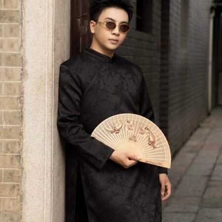 Cho Thuê Áo Dài Nam Đen Gấm Cành Đào Jacob Studio