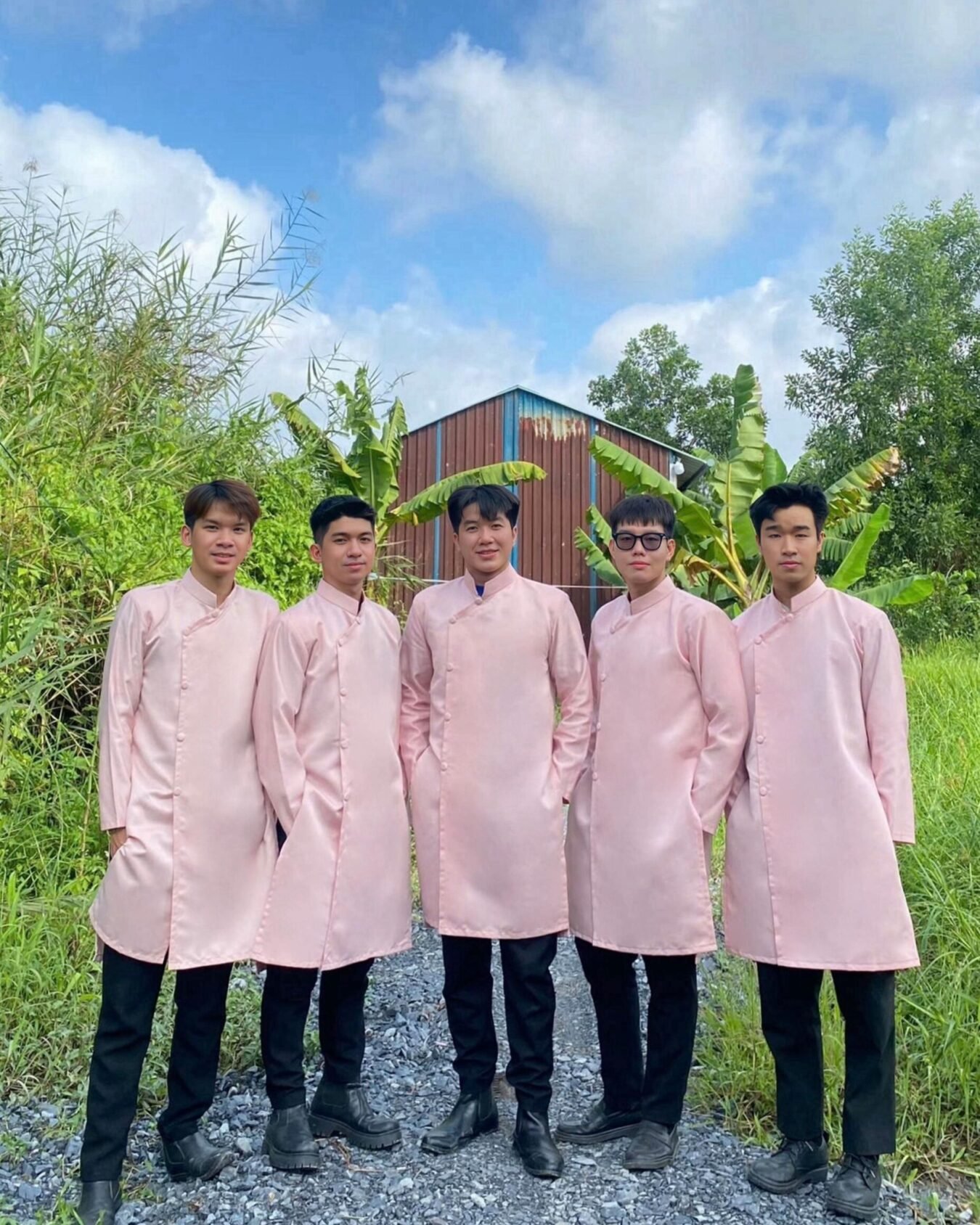 Cho Thuê Áo Dài Bưng Quả Nam Hồng