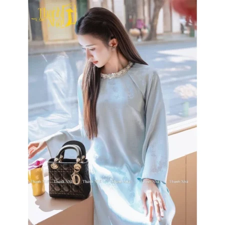 Cho Thuê Áo Dài Nữ Xanh Dương Cổ Tròn Đính Đá Chiêu Giao (Có Bigsize)