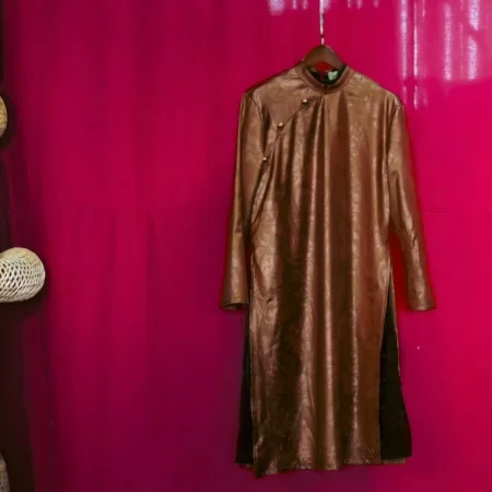 Cho Thuê Áo Dài Nam Nâu Trình Gấm Da Magnus