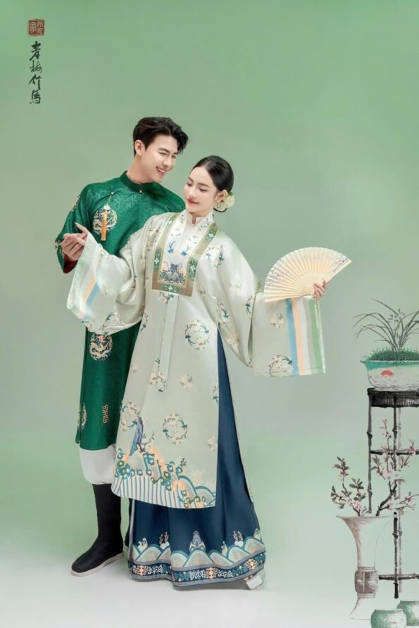 z6531585217406_976494f4c5bbe094b8517a07de505812-1024×1536