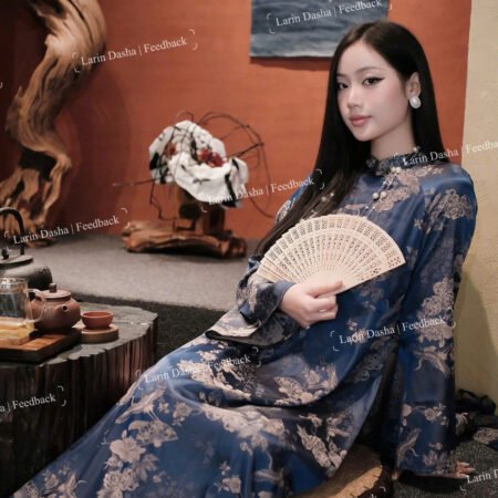 Cho Thuê Áo Dài Nữ Cổ Trụ Xanh Dương Lạc Vân
