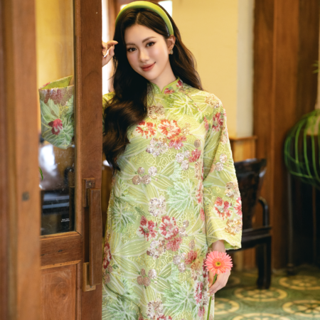 Cho Thuê Áo Dài Xanh Lá Cổ Trụ Kim Sa Đính Hoa