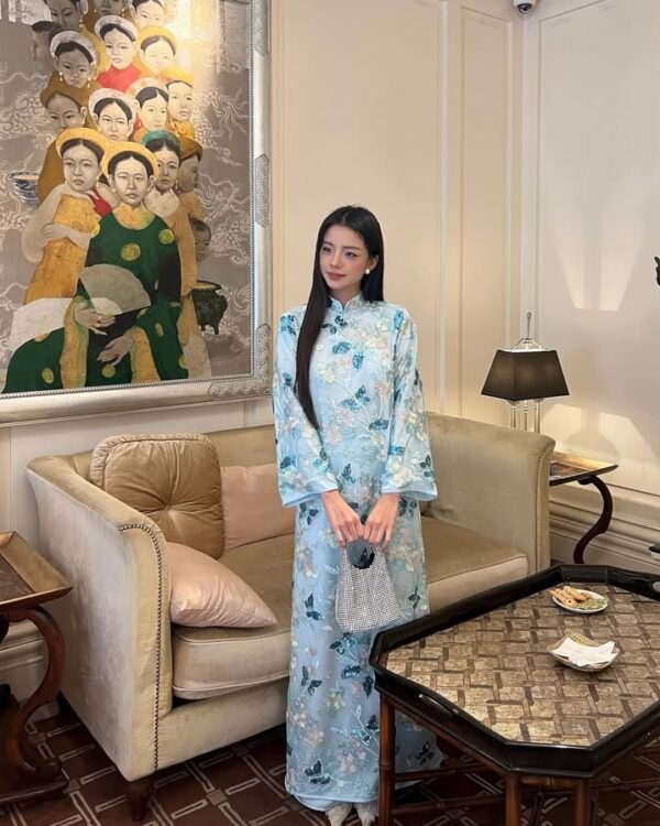 Cho Thuê Áo Dài Nữ Xanh Kim Sa Thêu Bướm
