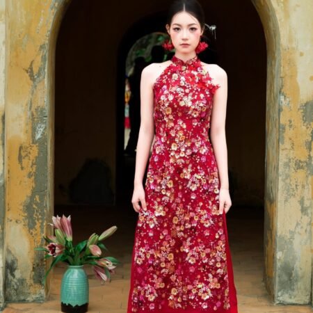 Cho Thuê Set Yếm Đỏ Kim Sa Đính Hoa