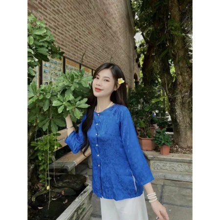 Cho Thuê Set Bà Ba Cổ Tròn Hoa Chìm Xanh Dương Đậm (Có Bigsize)