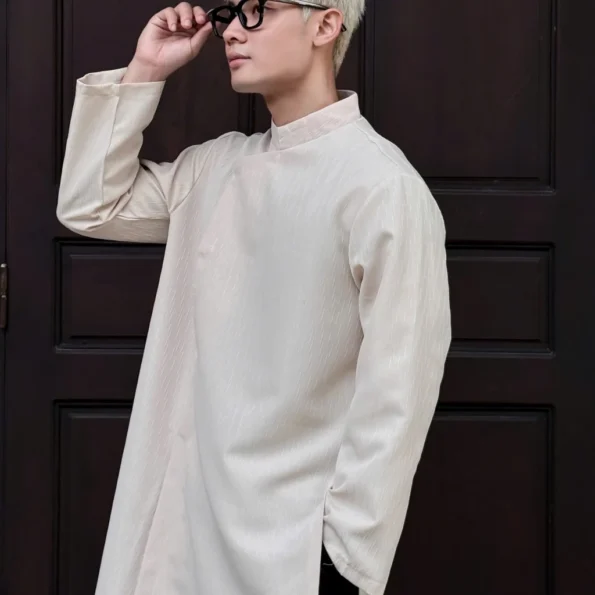 vn-11134207-820l4-miebc4wiz2806e