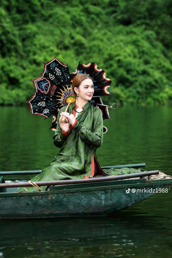 z7426130980067_cab29c199aeb6bad65ad74c143bf8047