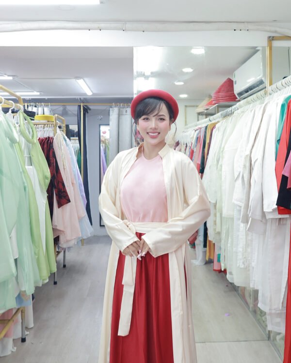 Cho Thuê Set Tứ Thân Kem