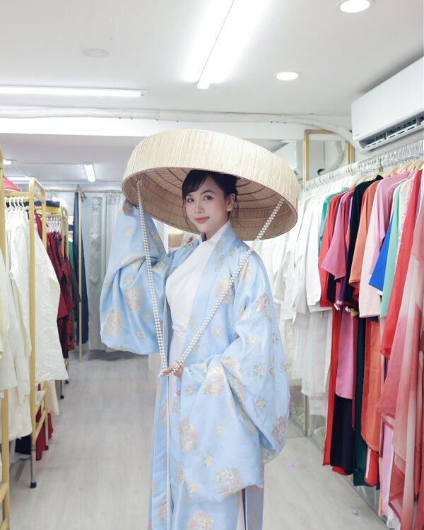 Cho Thuê Áo Đối Khâm Xanh Nhạt Thêu Họa Tiết