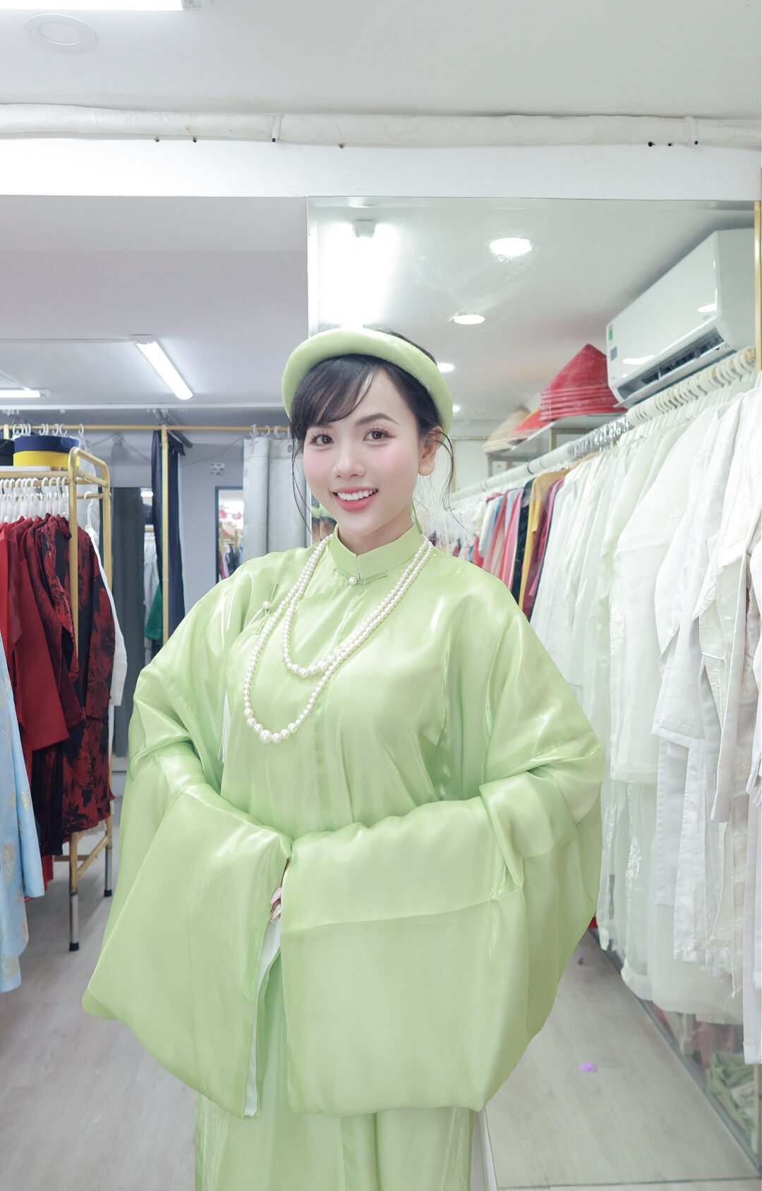Cho Thuê Áo Tấc Xanh Lá Nhạt