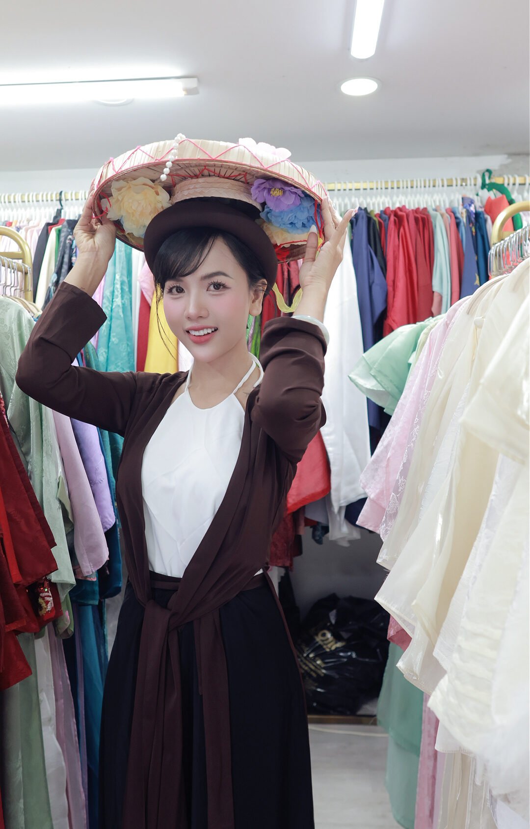Cho Thuê Áo Tứ Thân Nâu