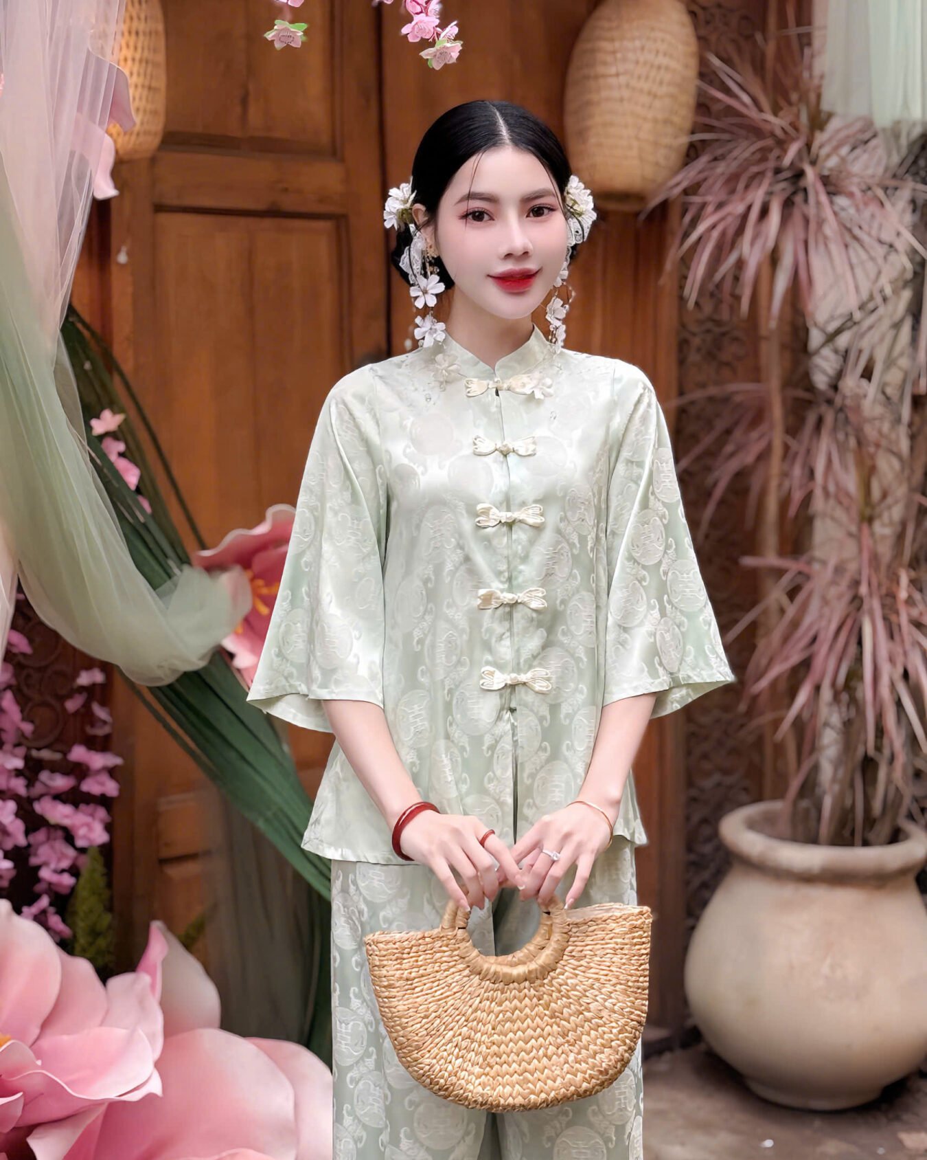 Cho Thuê Pháp Phục Xanh Gấm Đồng Tiền Tay Ngắn
