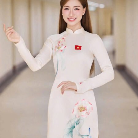 Thuê Áo Dài Nữ Trắng Cổ Trụ Thêu Sen