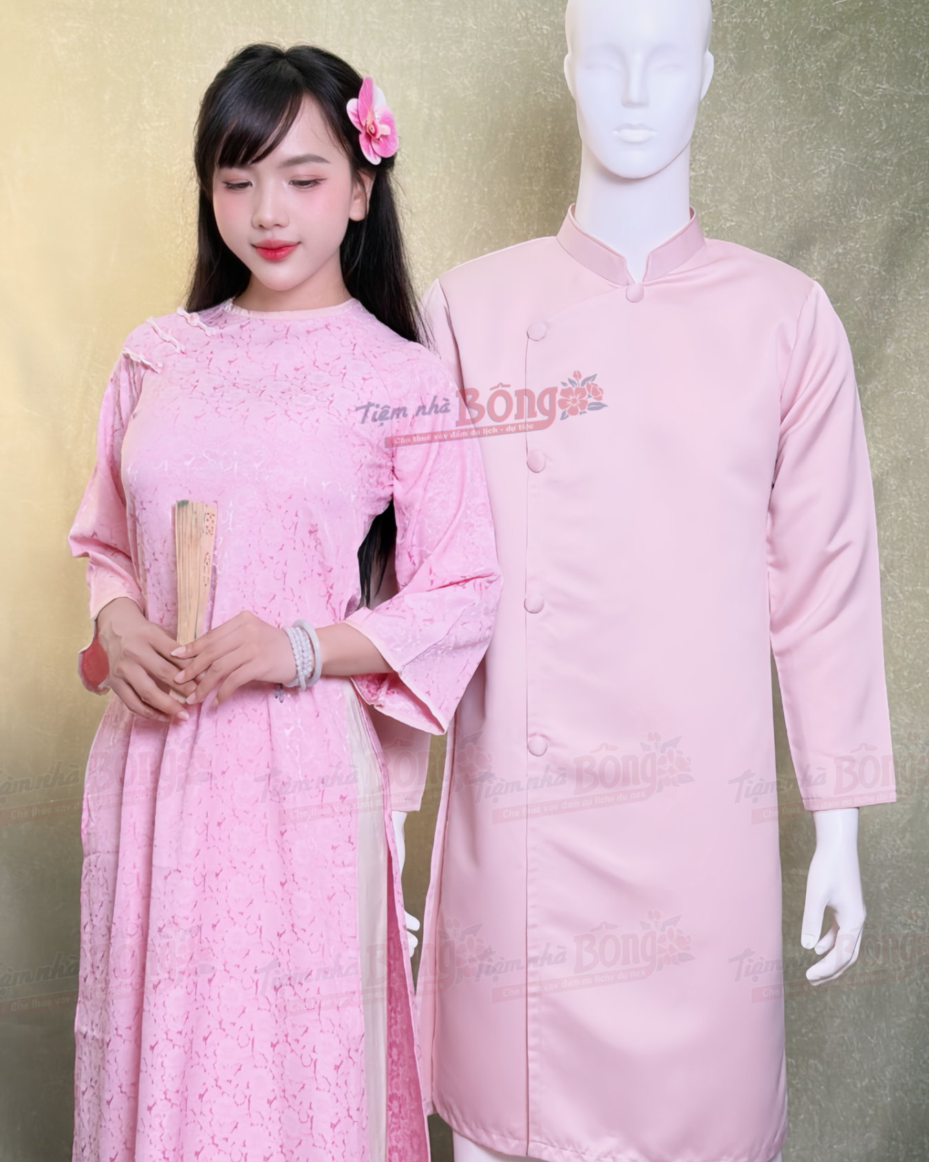 Cho Thuê Áo Dài Bưng Quả Nữ Hồng Cổ Tròn Viền Hoa 3 Nút Tàu