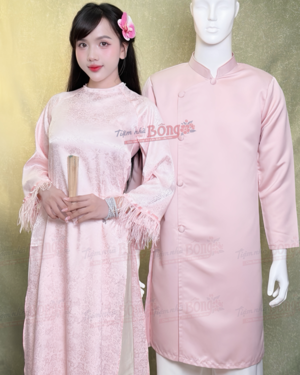 Cho Thuê Áo Dài Bưng Quả Nữ Hồng Cổ Tròn Hoa Chìm Tay Lông