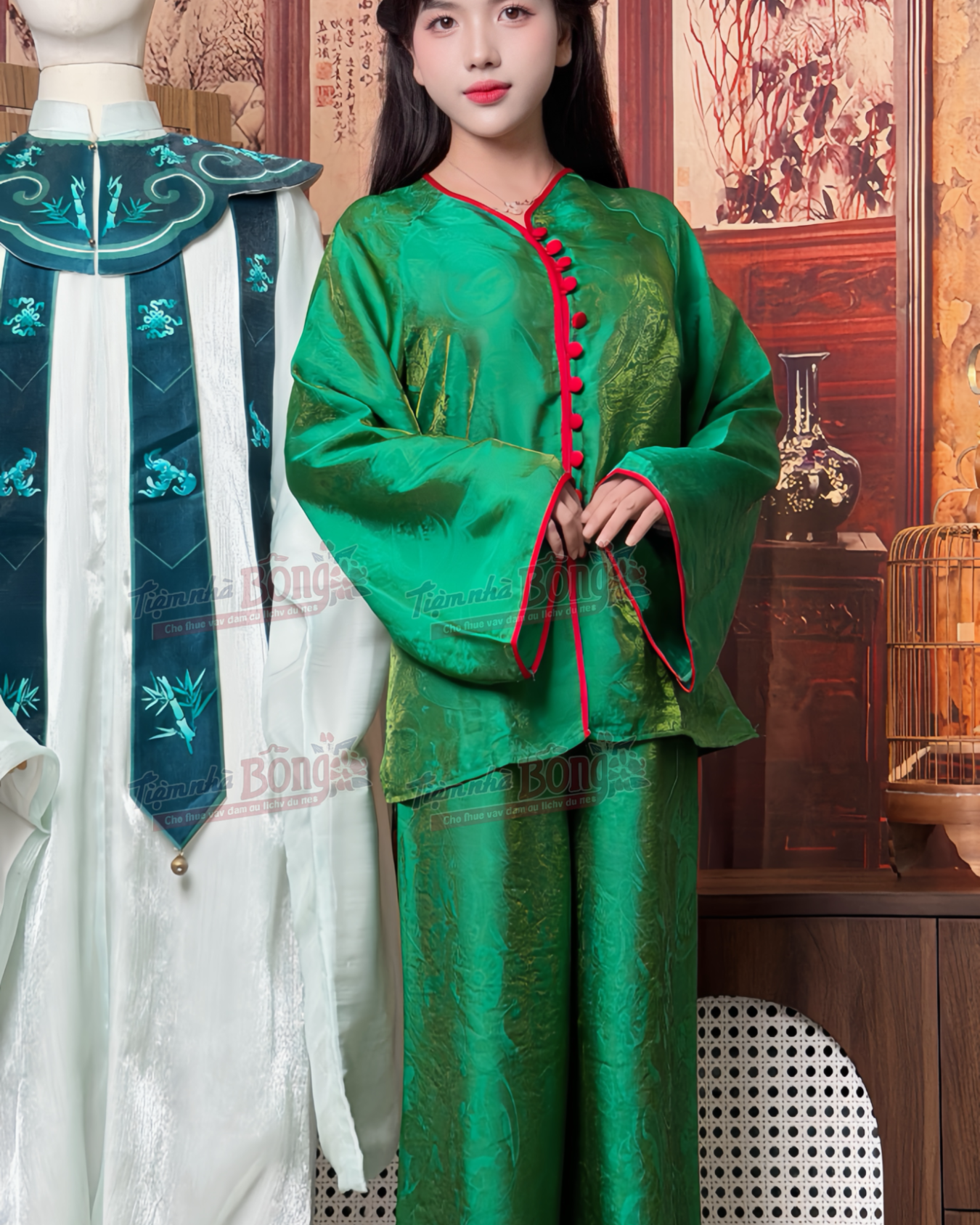 Cho Thuê Set Pháp Phục Xanh Lá Tơ Óng Viền Đỏ