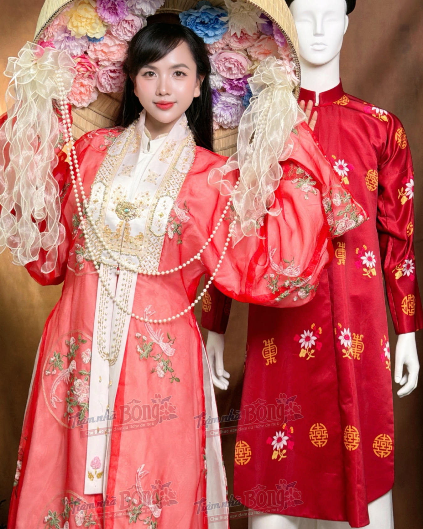 Cho Thuê Áo Nhật Bình Đỏ Thêu Mẫu Đơn Tơ Sống