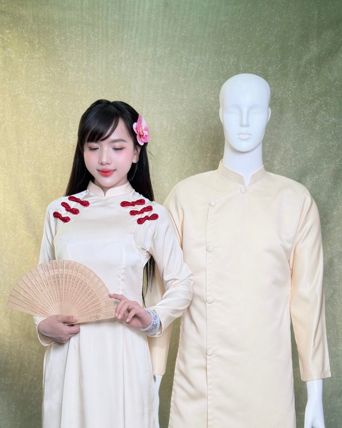 Cho Thuê Áo Dài Bưng Quả Nam Kem Cúc Bấm Trơn