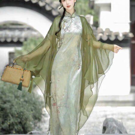 Cho Thuê Sườn Xám Xanh Óng Thêu Hoa