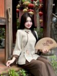 Cho Thuê Set Pháp Phục Kem Viền Nâu Thêu Ngộ