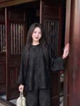 Cho Thuê Pháp Phục Nữ Đen Đồng Tiền Nút Giữa