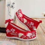 Cho Thuê Giày Hán Phục Đỏ Hoa Sen Đính Ngọc Trai