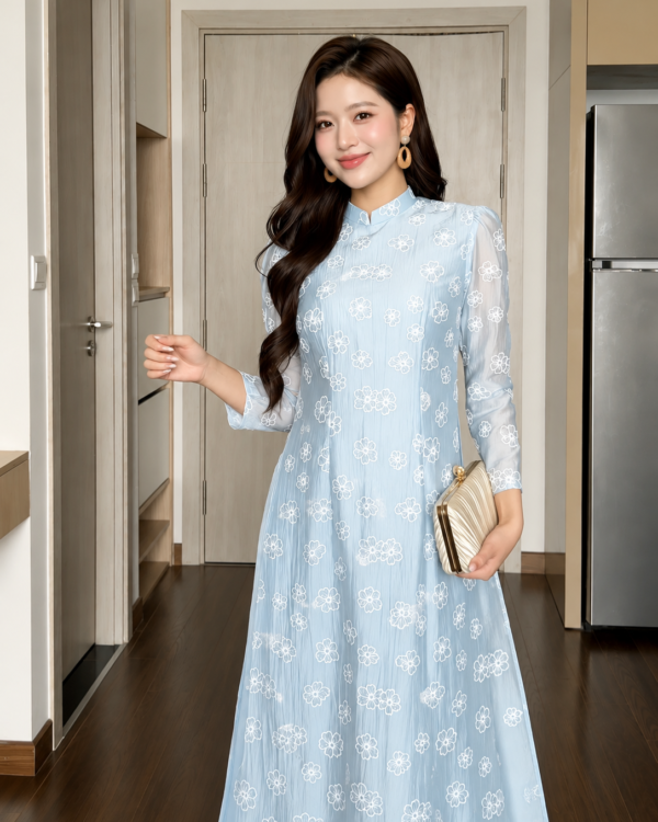 Cho Thuê Áo Dài Nữ Xanh Biển Thêu Hoa Trắng