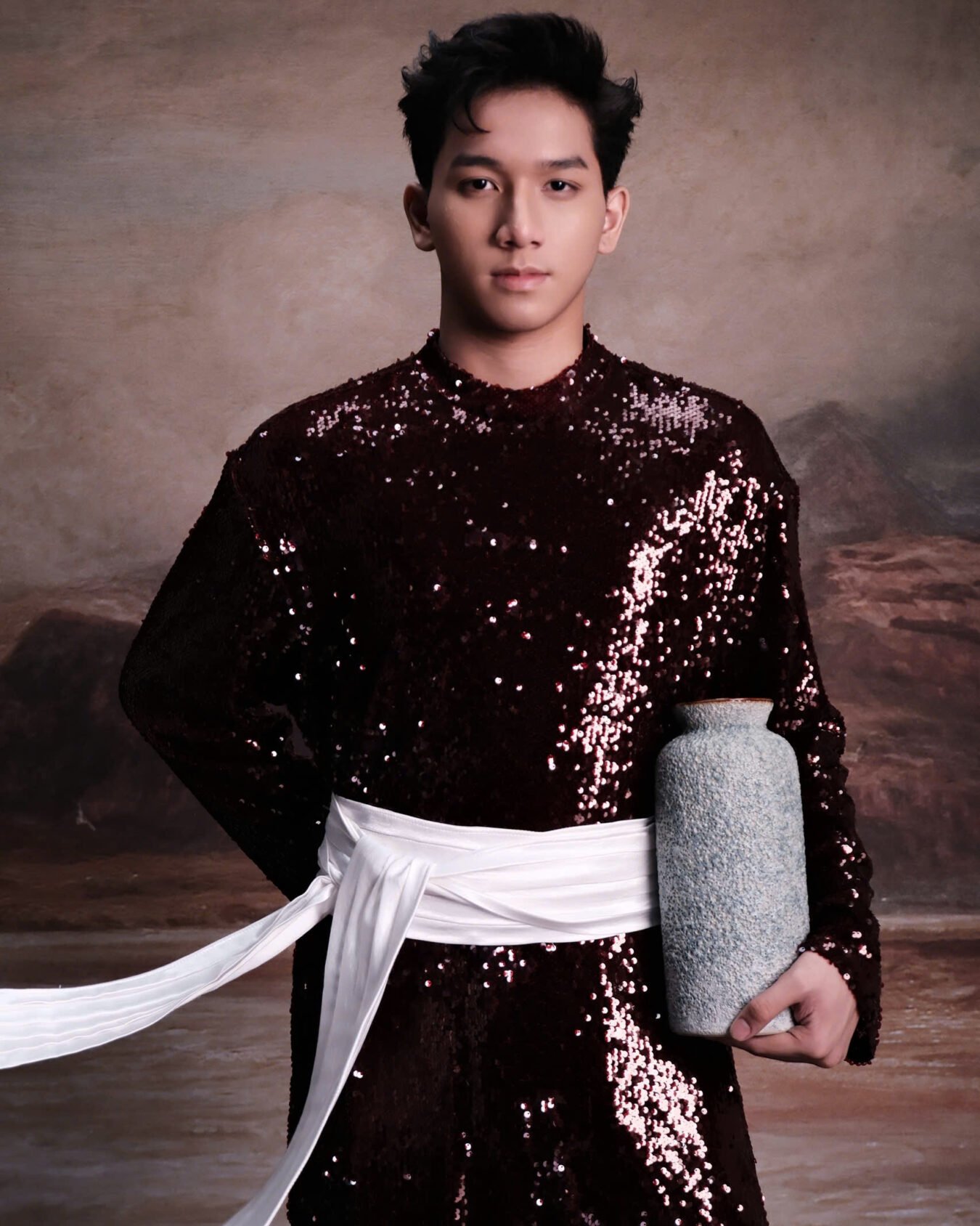 Cho Thuê Áo Dài Nam Đỏ Đô Kim Sa (Kèm Đai)