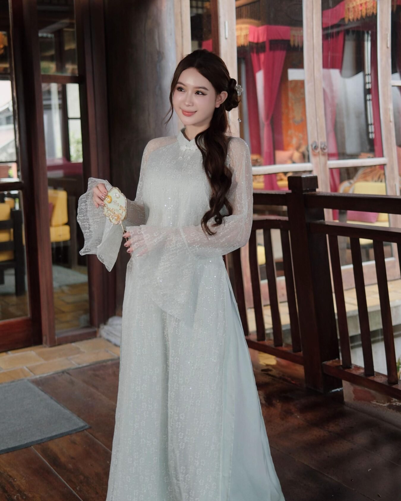 Cho Thuê Áo Dài Nữ Xanh Ngọc Cổ Trụ Kim Sa Tay Loe
