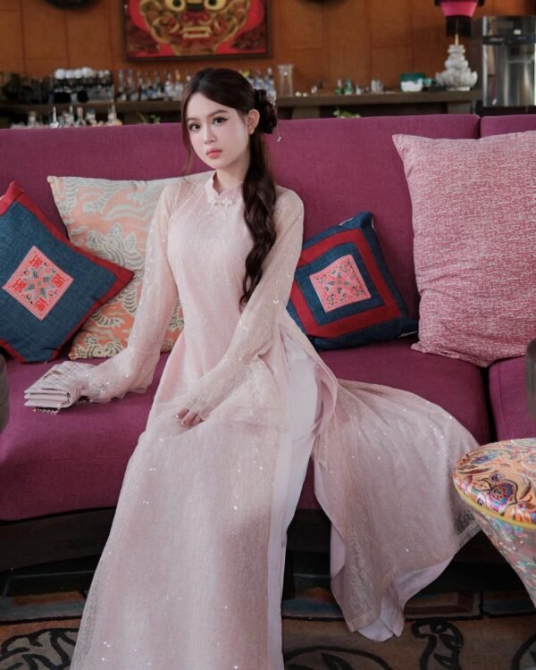 Cho Thuê Áo Dài Nữ Hồng Cổ Trụ Kim Sa Tay Loe