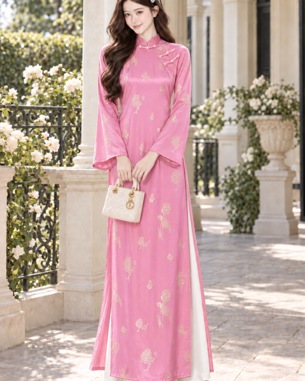 Cho Thuê Áo Dài Nữ Hồng Cổ Trụ Gấm 3 Nút Tàu