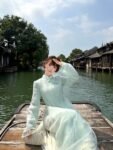 Cho Thuê Áo Dài Nữ Xanh Da Trời Cổ Trụ Voan 2 Nút Hoa