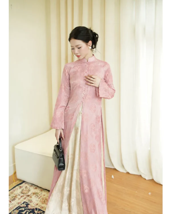 Cho Thuê Áo Dài Nữ Hồng Cổ Trụ Gấm Xẻ Tà